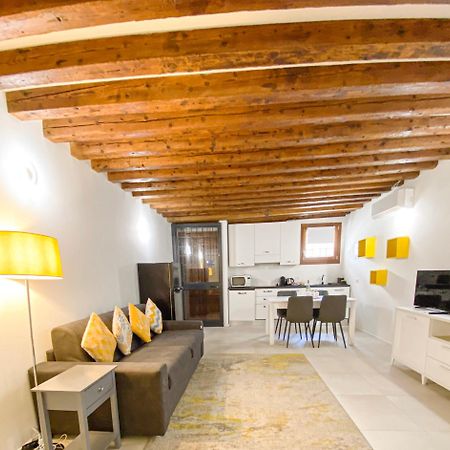 Isa Lovely Home In البندقية المظهر الخارجي الصورة